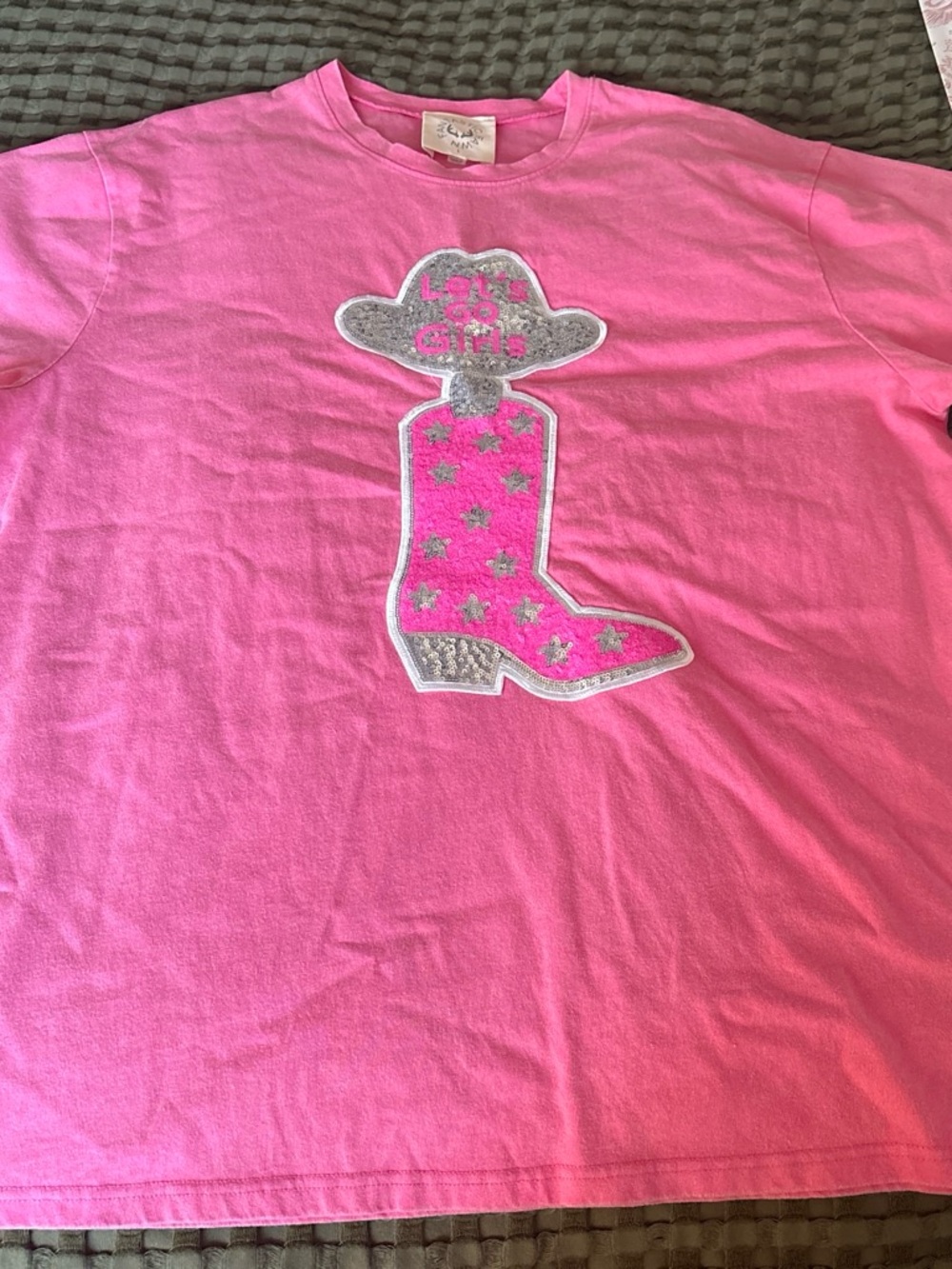 Fantastic Fawn Hot Pink Tee with Silver Glitter Cowboy Boot
